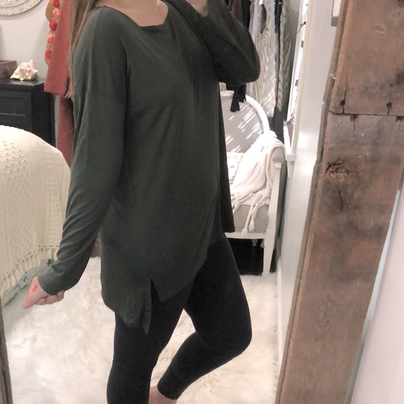 Eileen Fisher olive green top size large high low - Picture 2 of 6